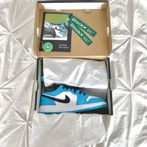 jordan 1 low unc ( 2021 )! 💙